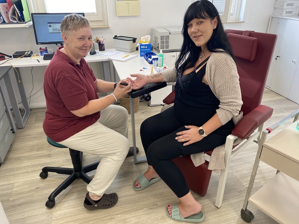 Behandlung von Schwangeren in der Arztpraxis Dr. Milek