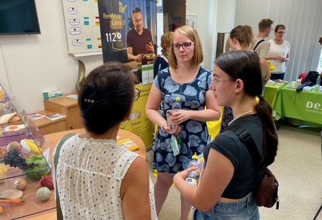 Patienten Workshop zur modernen Blutzuckermessung und Insulin-Pumpen